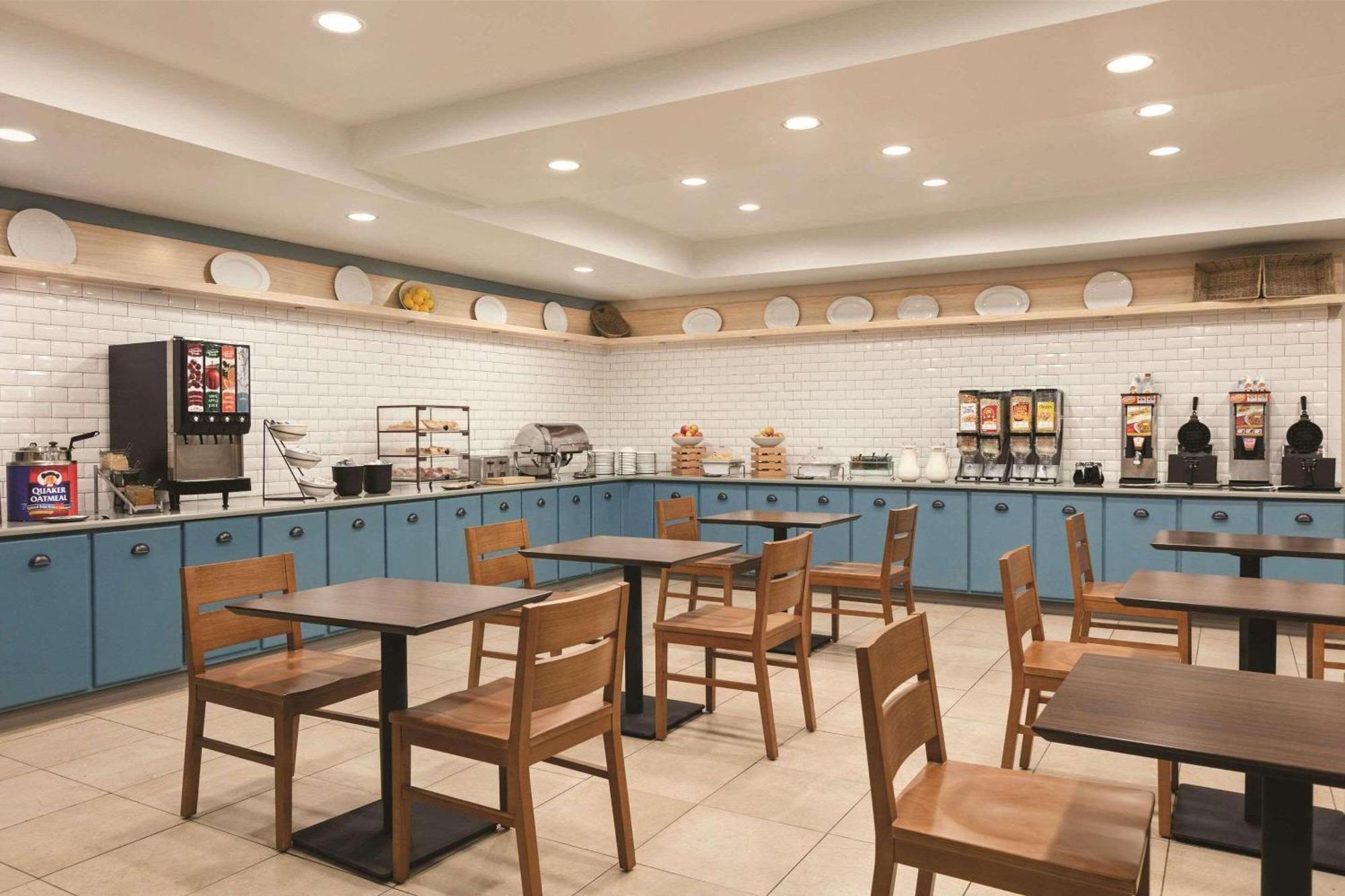 Country Inn & Suites By Radisson, Petersburg, Va Экстерьер фото